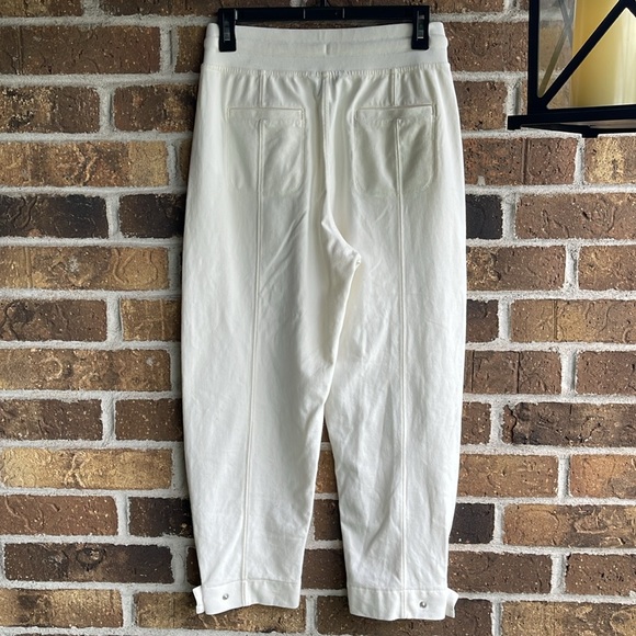 Athleta Joggers Women's Small Farallon Weekender Pant Off White Adjustable Cuff - Picture 8 of 10